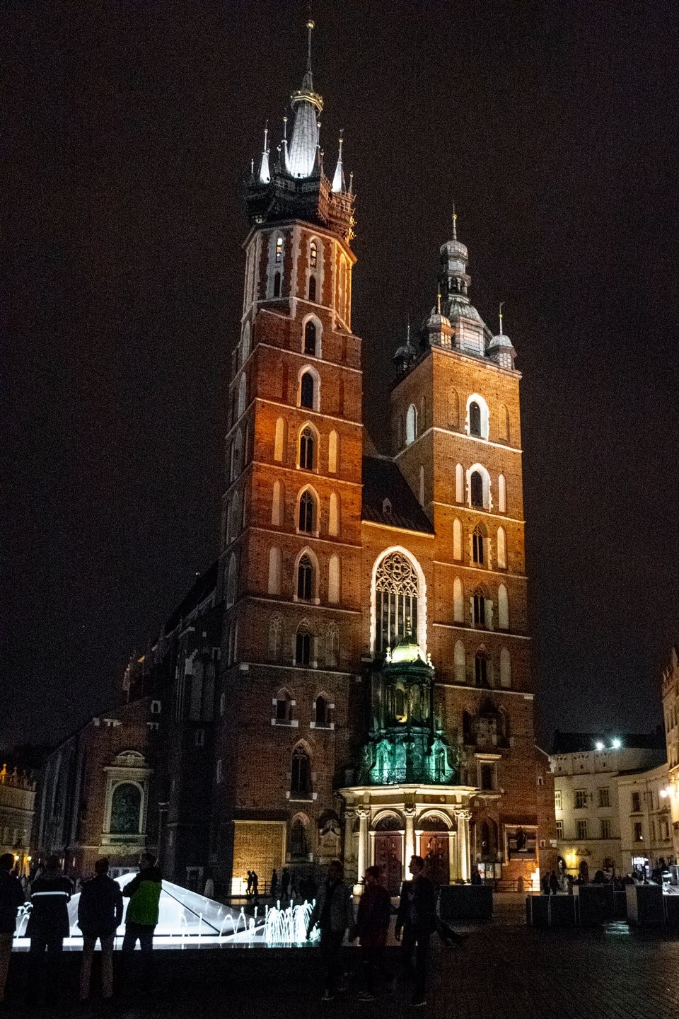 <img src="Basilica.png" alt=" Saint Mary's Basilica in Krakow">